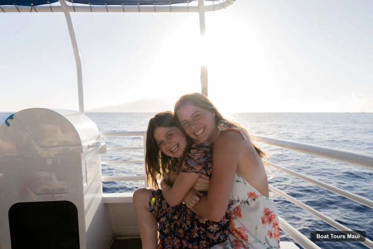 Boat Tours in Maui – From Ma'alaea: Sunset Dinner Cruise Aboard the Quicksilver (photo 5)