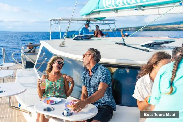 Boat Tours Maui – Ka'anapali Luxury Sunset Dinner Sail