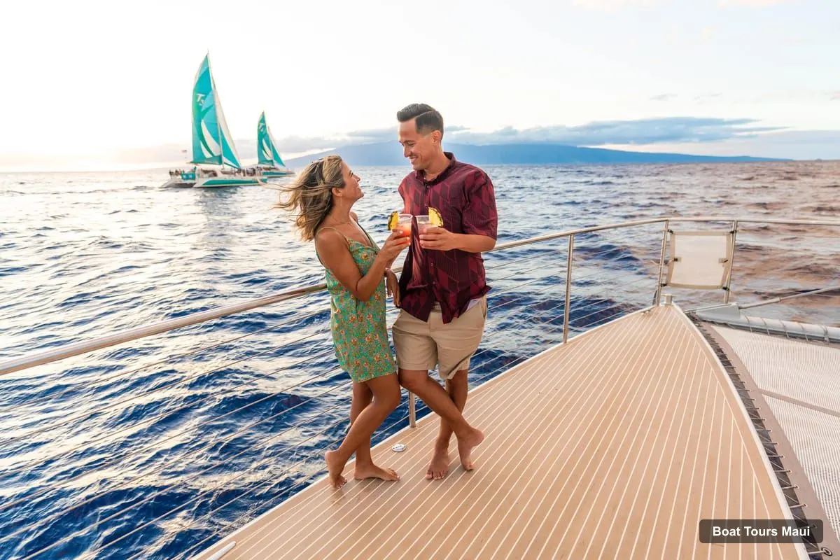 Boat Tours Maui – Ka'anapali Luxury Sunset Dinner Sail (photo 3)