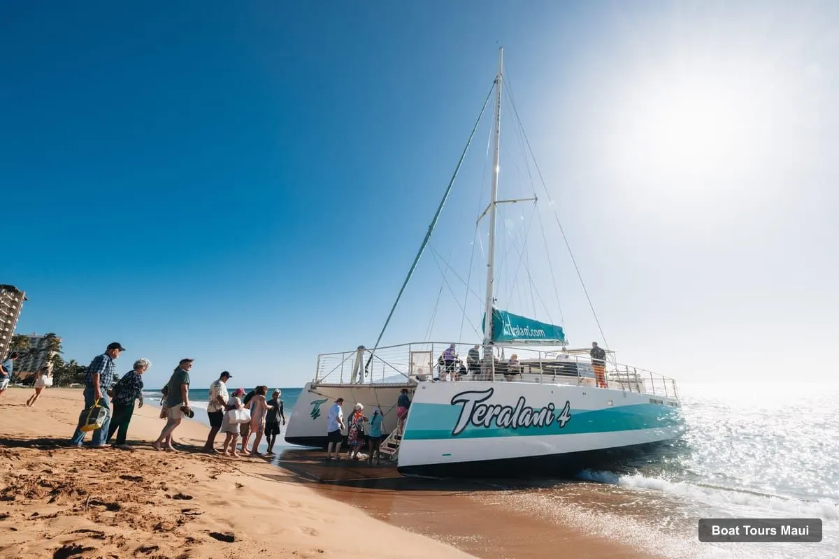 Maui Boat Cruises – Ka'anapali Whale Watching Cruise on Luxury Sailboat (photo 5)