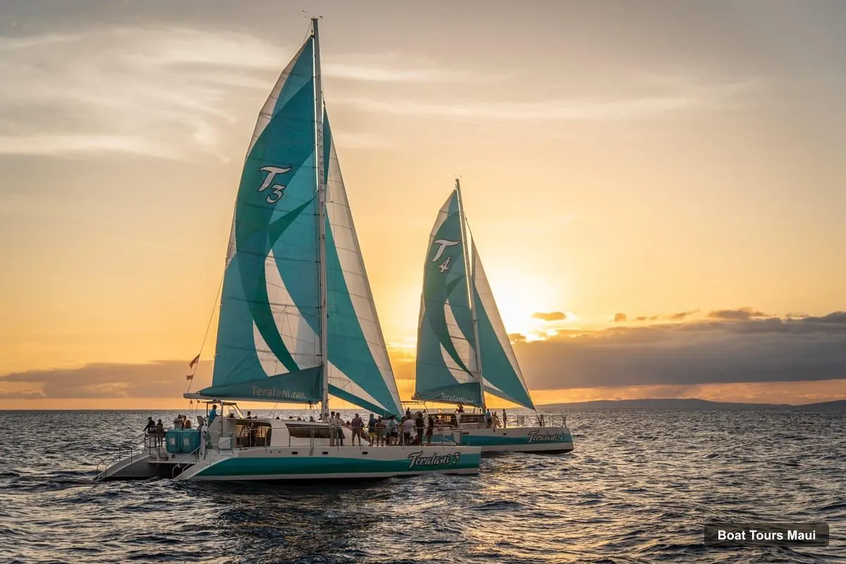 Maui Boat Trips – Ka'anapali Luxury Sunset Cocktail Sail with Open Bar (photo 4)