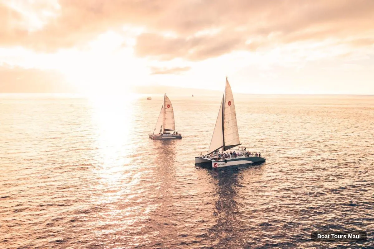 Maui Boat Trips – Maui Sunset Sailing Cruise from Ma'alaea Harbor (photo 2)