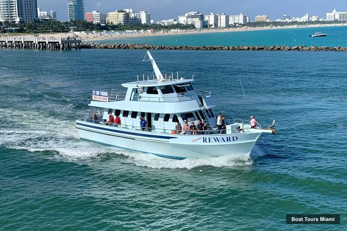 Boat Tours in Miami – Deep-Sea Fishing and Sightseeing Boat Tour (photo 3)