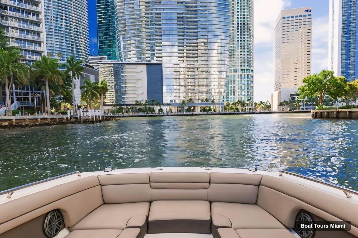 Boat Tours Miami – Miami Guided Private Boat Charter: Cruise, Swim & Explore (photo 3)