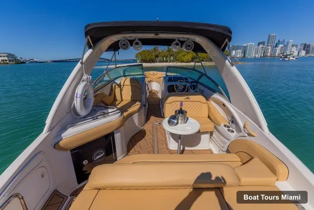 Miami Boat Trips – Exclusive Private Boat Guided Tour