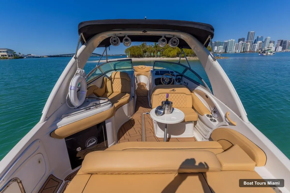Miami Boat Trips – Exclusive Private Boat Guided Tour