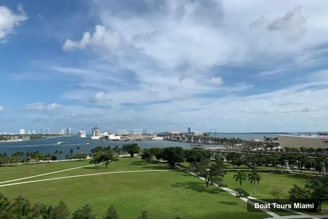 Phillip & Patricia Frost Museum of Science, Miami – Miami Boat Trips