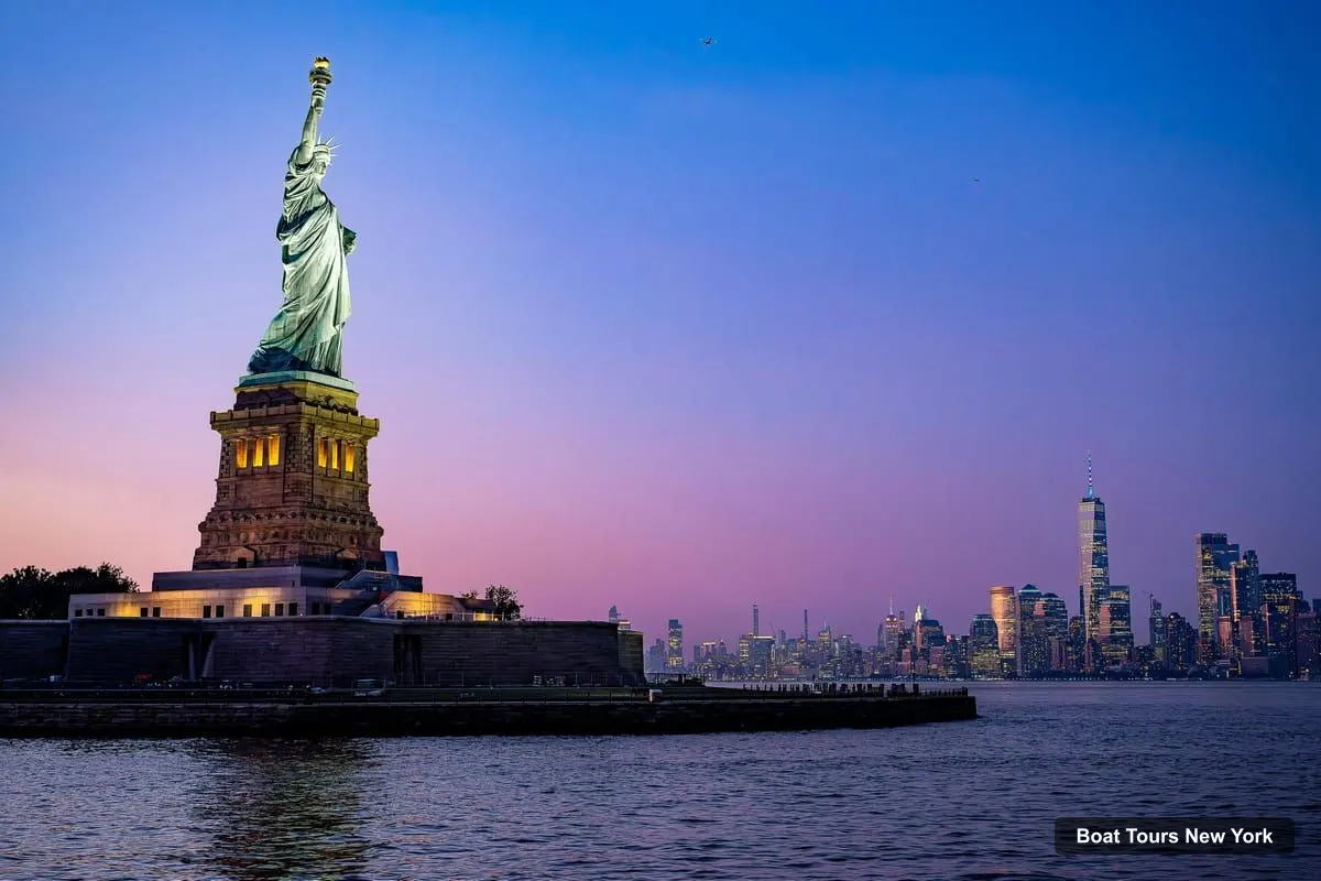Boat Tours New York – Gourmet Dinner Cruise with Live Music (photo 3)