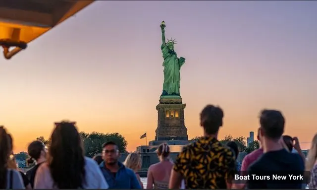 New York Boat Cruises – NYC: Statue of Liberty Sunset Cruise Ticket