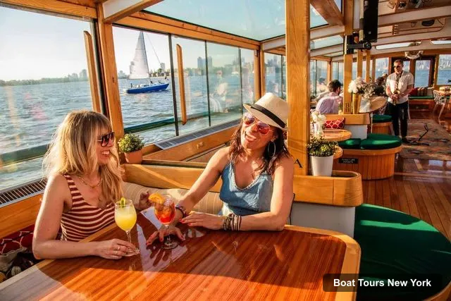 New York Harbor Cruise – Sunset Yacht Cruise