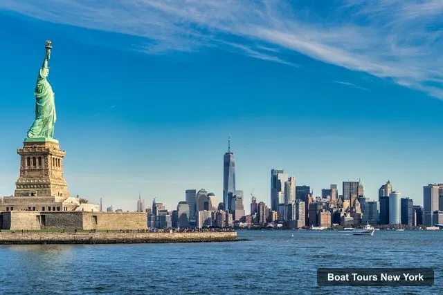 Statue of Liberty, New York – Boat Tours New York