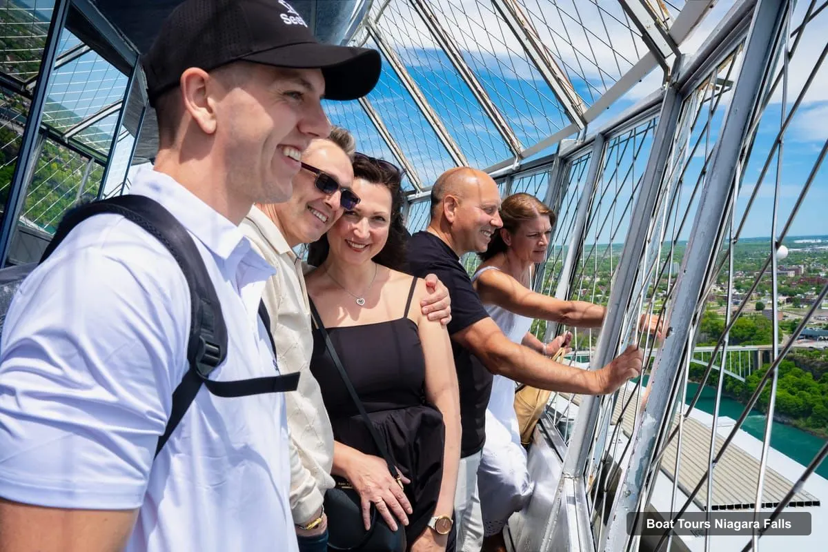 Boat Tours in Niagara Falls – Helicopter Ride, City Cruise & Skylon Tower (photo 3)
