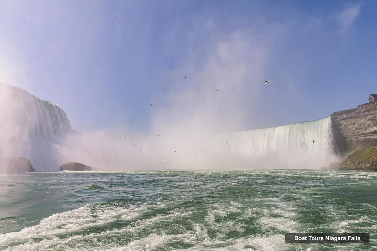 Boat Tours Niagara Falls – Exclusive Priority Boat & Behind the Falls (photo 5)