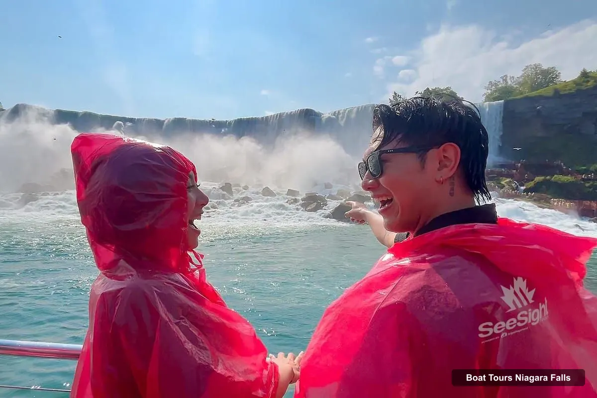 Boat Tours Niagara Falls – Premium Tour, Boat & Journey Behind the Falls (photo 3)