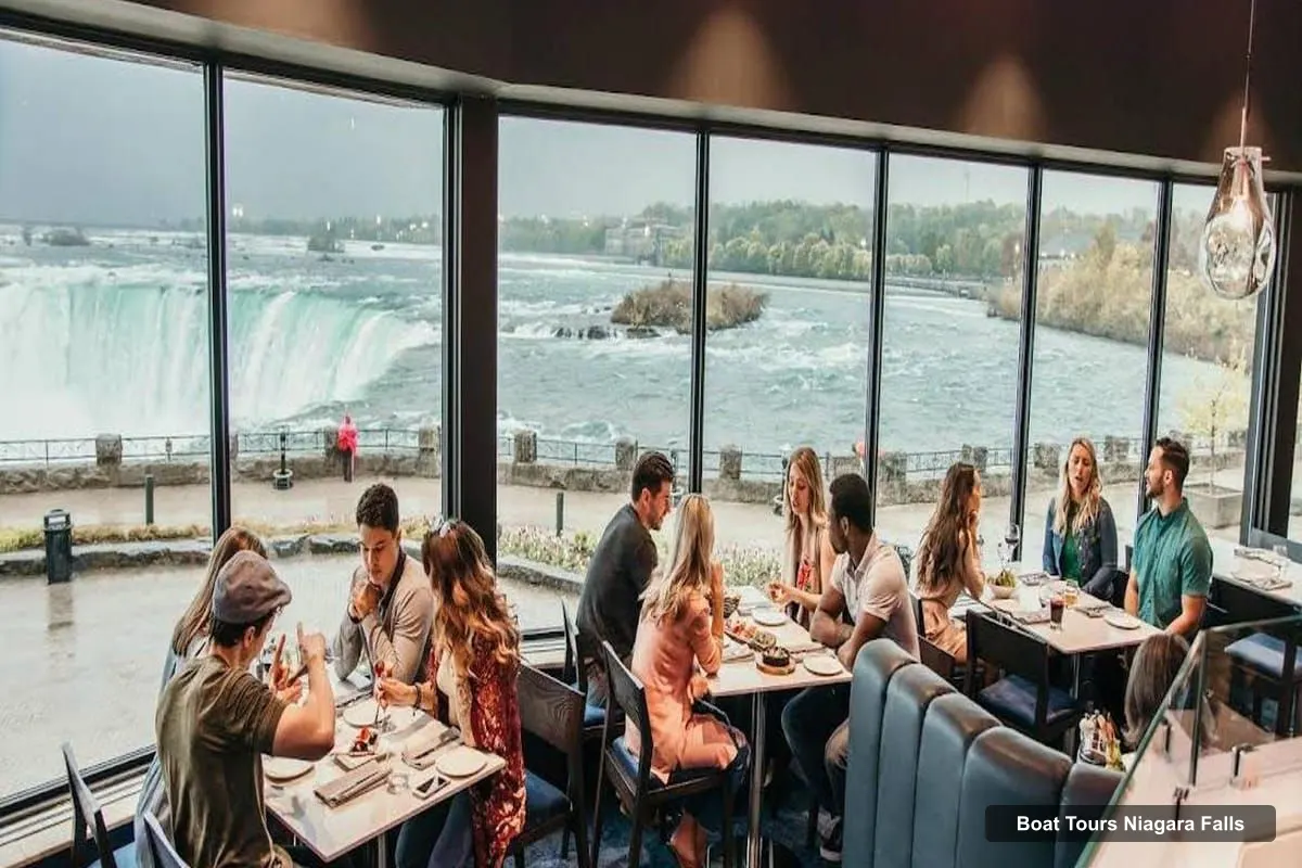 Niagara Falls Boat Trips – Fireworks Boat, Illumination Tower & Dinner