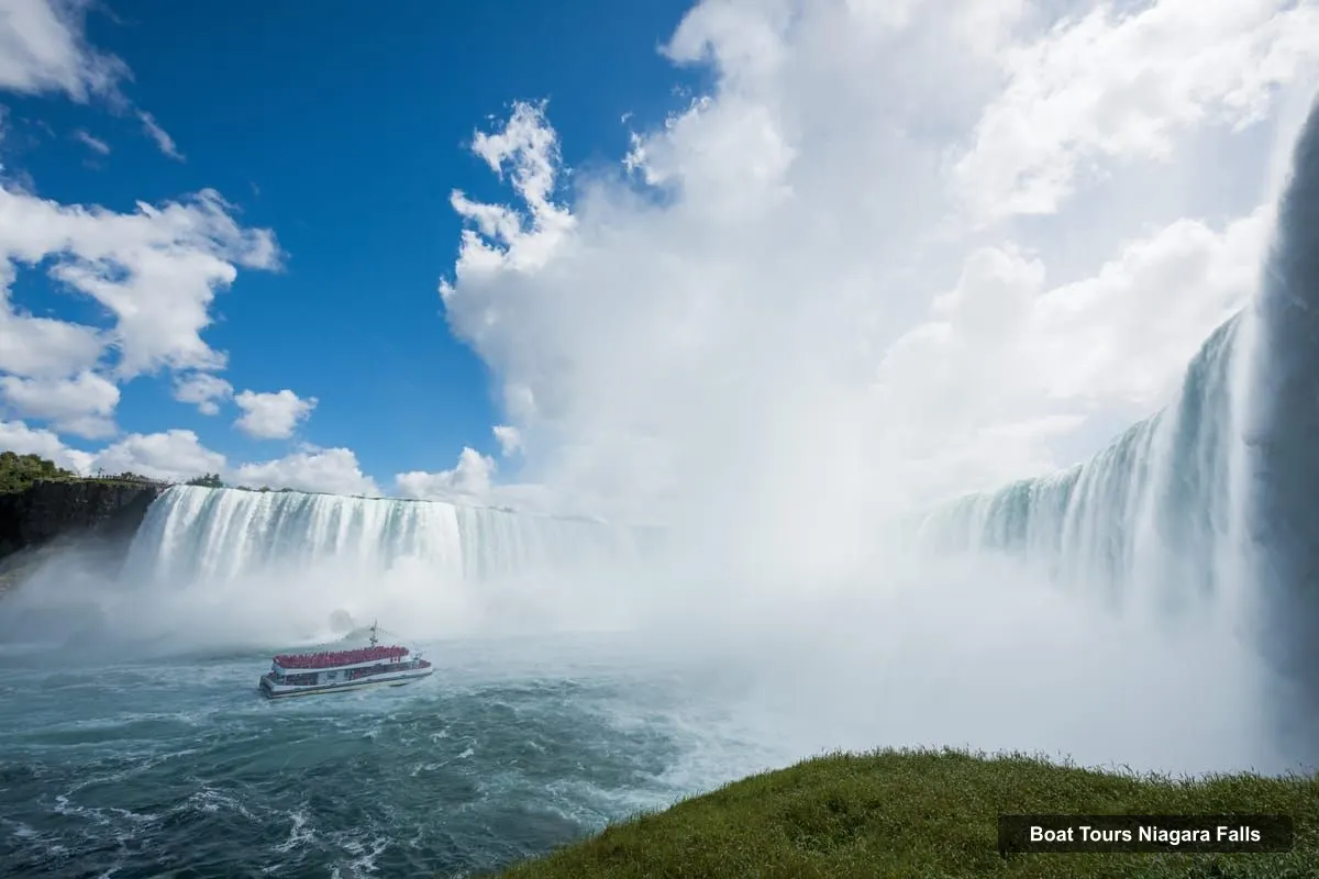 Niagara Falls Boat Trips – Boat Trip & Journey Behind the Falls Tour (photo 5)