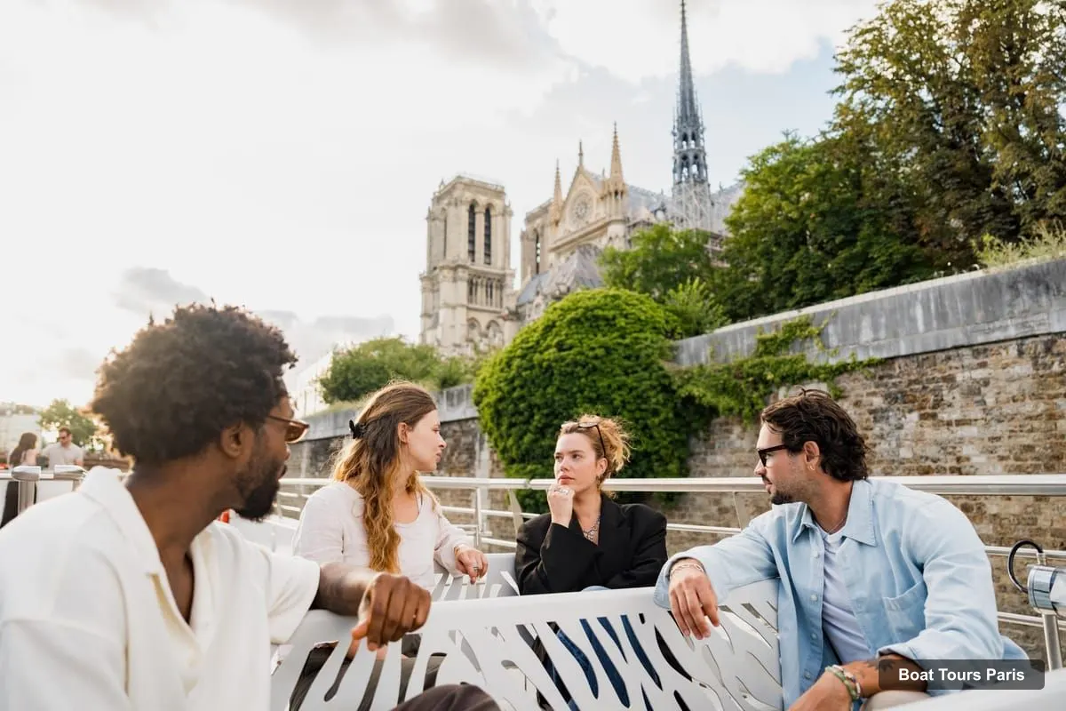 Boat Tours Paris – Bateaux Mouches® Sightseeing Cruise on the Seine