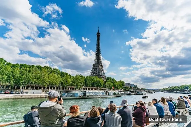 Boat Tours Paris – Seine Cruise departing from the Eiffel Tower Web Rate