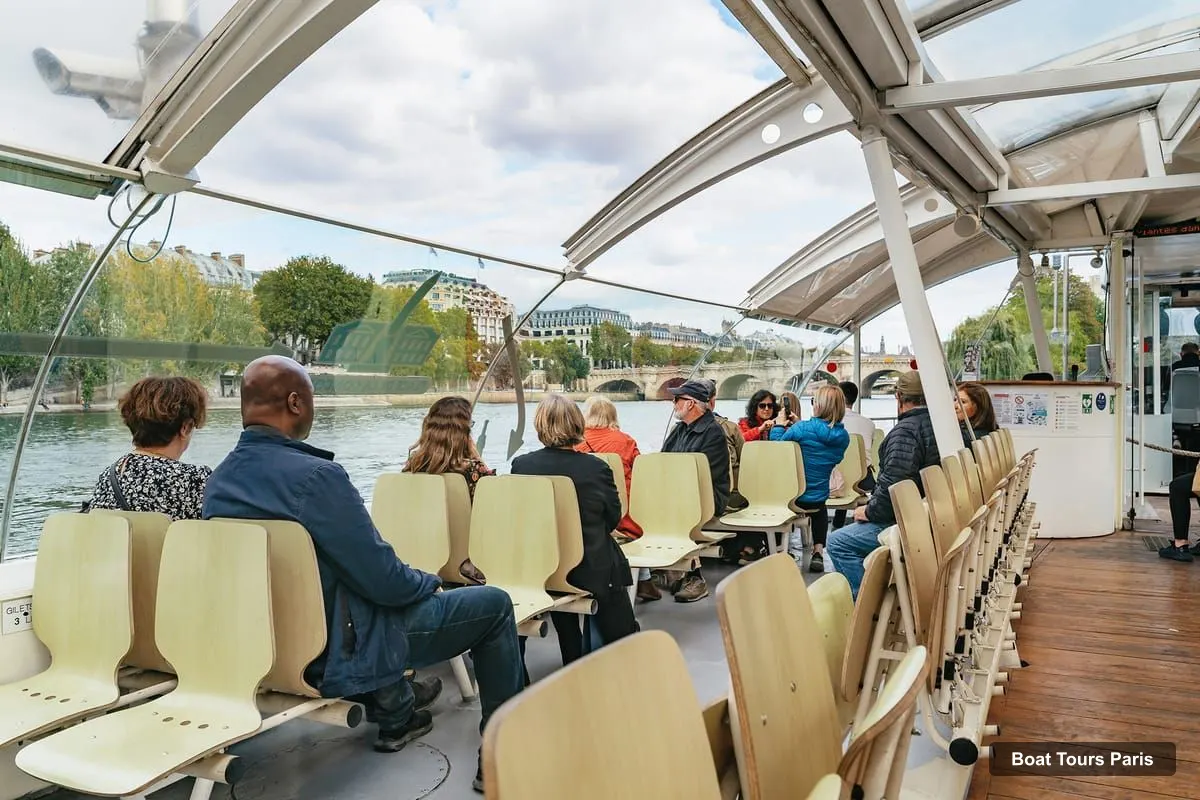 Paris Boat Cruises – Hop-On Hop-Off Seine Cruise Pass with 9 Stops (photo 4)