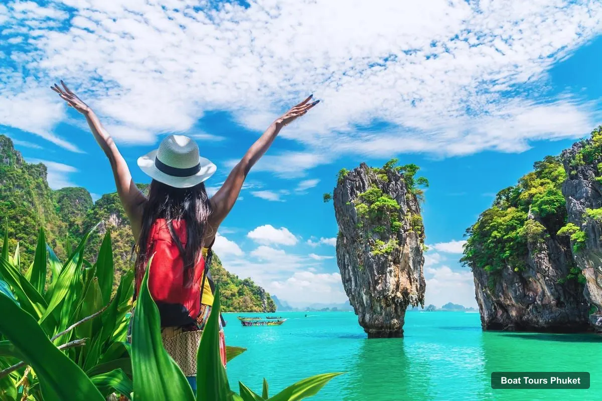 Boat Tours in Phuket – James Bond & Panyi Island Hopping Tour with Canoeing