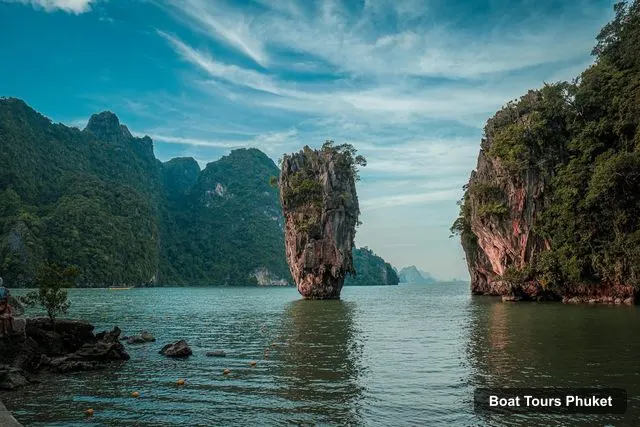 Phuket Boat Cruises – James Bond Island Phang Nga Bay Premium Yacht Tour