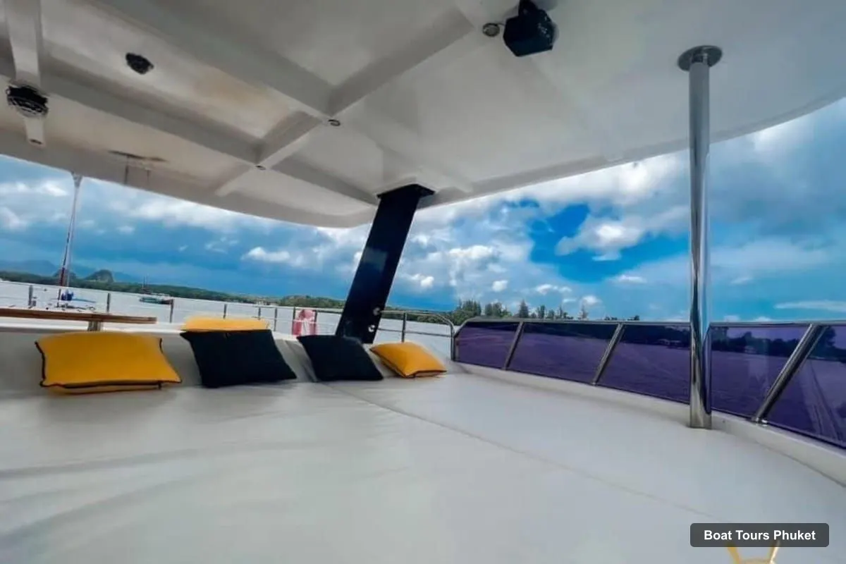Phuket Boat Cruises – James Bond Island Canoeing & Sunset Yacht Dinner (photo 4)