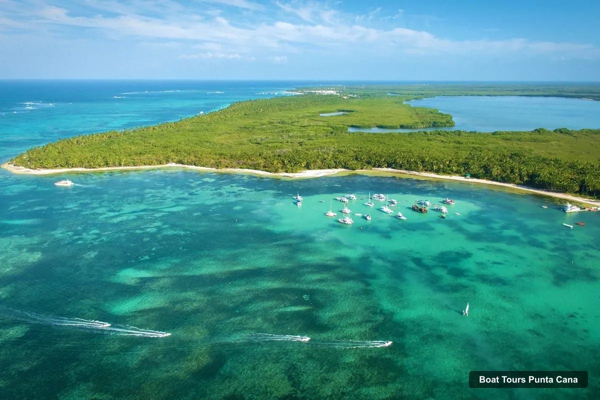 Boat Tours in Punta Cana – Catamaran Tour with Food, Drinks, and Snorkeling