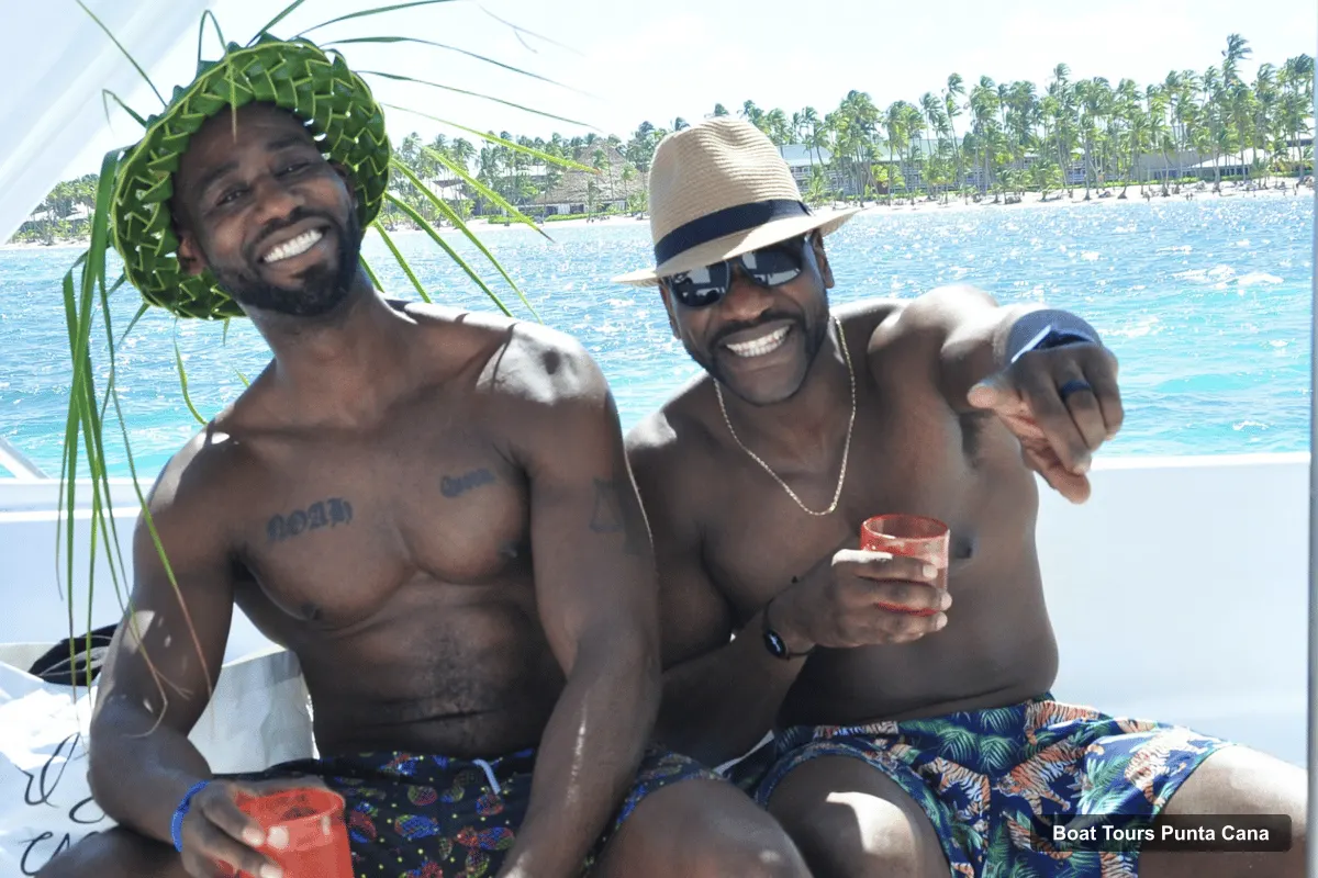 Boat Tours Punta Cana – Catamaran Tour with Reef Snorkeling and Open Bar (photo 5)
