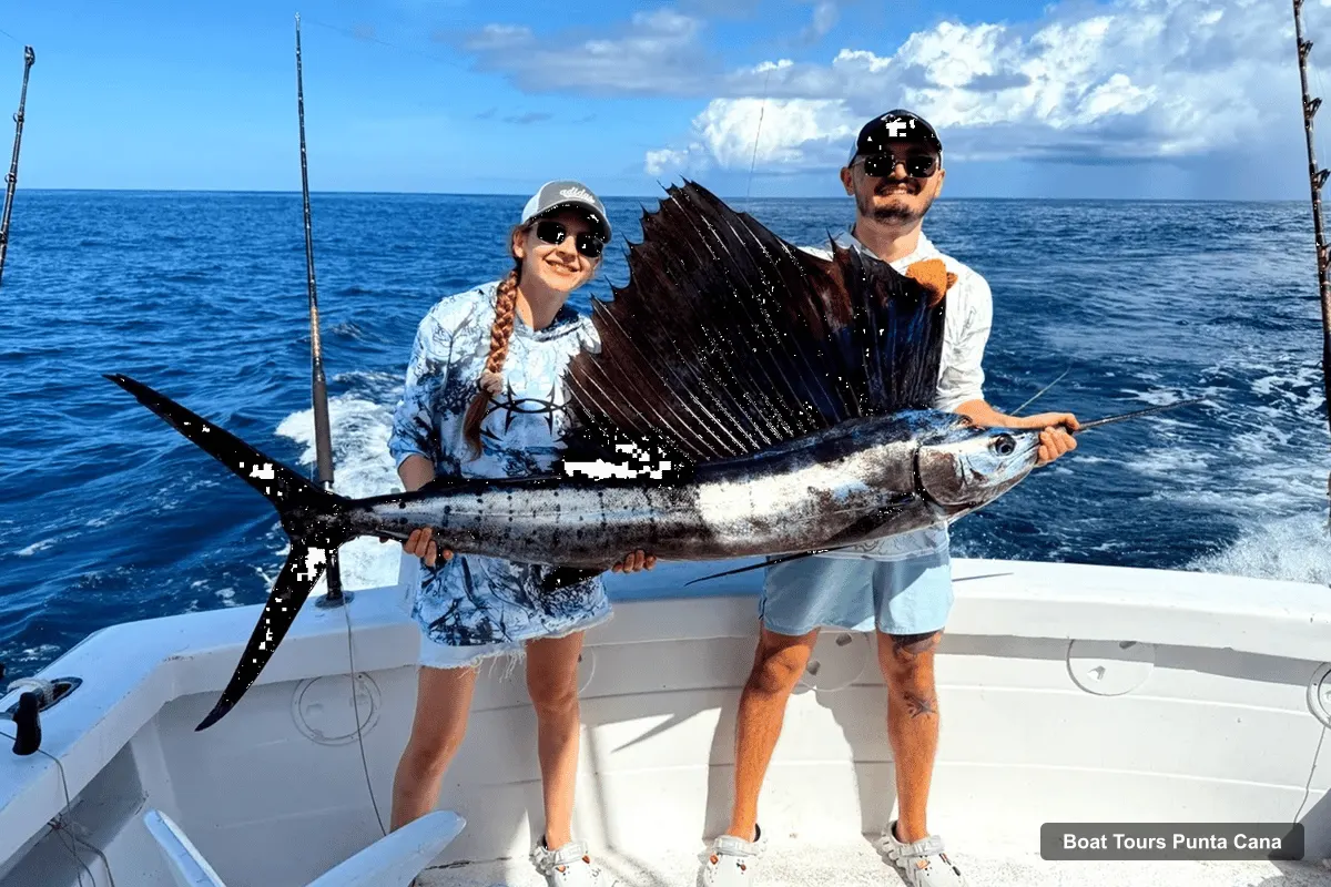 Boat Tours Punta Cana – Deep-Sea Fishing Trip with Drinks & Rum