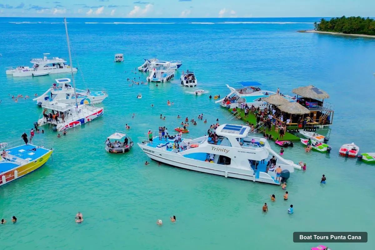 Punta Cana Boat Trips – Party Boat with Snorkeling, Open Bar And Hip Hop (photo 2)