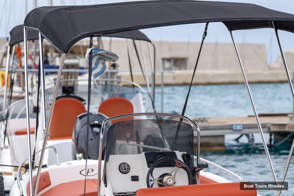 Rhodes Boat Trips – Boat Rental to Anthony Quinn Bay, No License Needed (photo 4)