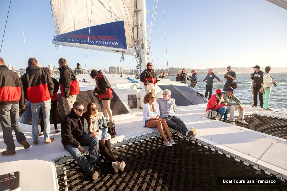 San Francisco Boat Cruises – San Francisco Bay Sunset Cruise by Luxury Catamaran (photo 2)