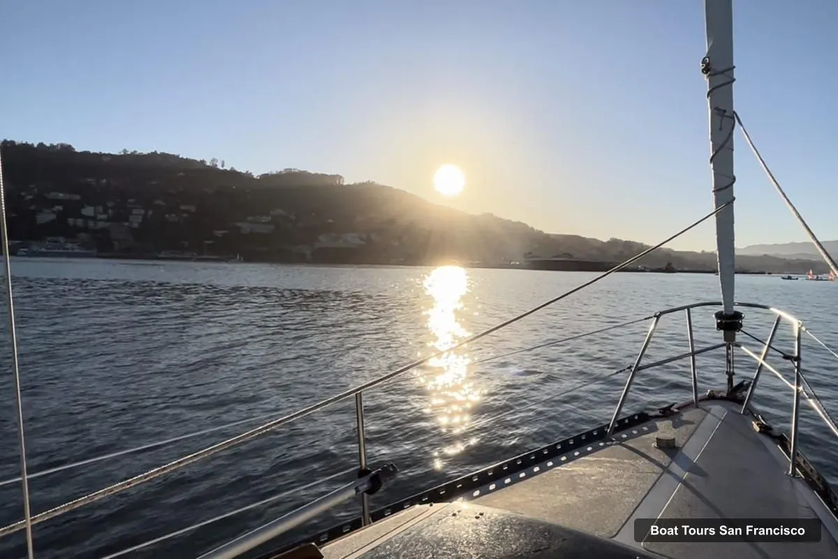 San Francisco Harbor Cruise – 2-Hour Small-Group Sunset Sailing on SF Bay (photo 2)