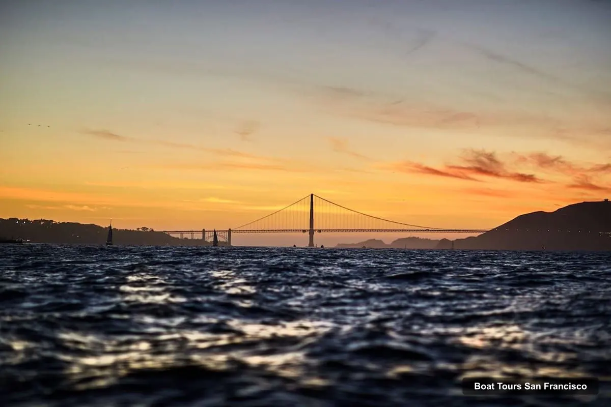 San Francisco Harbor Cruise – San Francisco Sunset & Skyline Bay Cruise (photo 5)