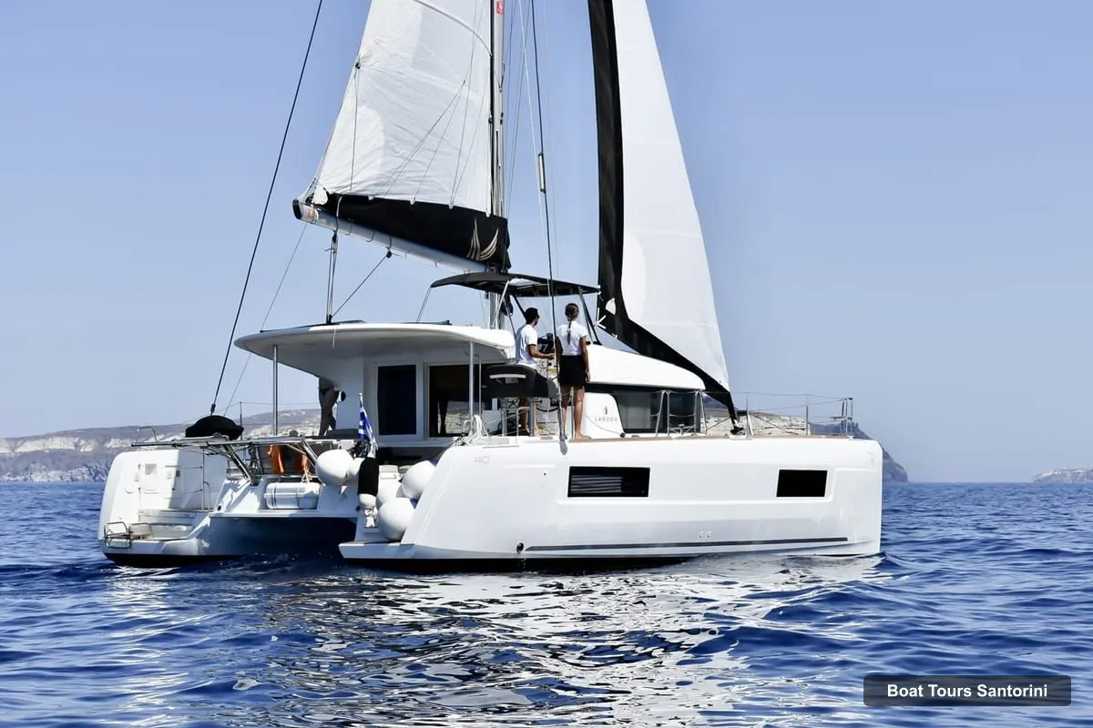 Boat Tours in Santorini – All-Inclusive Private Catamaran Experience (photo 3)