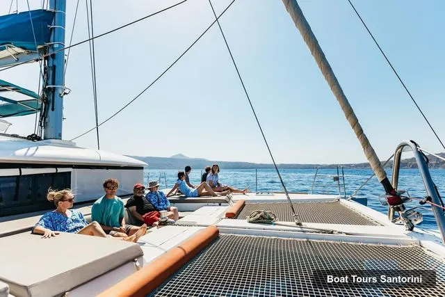 Boat Tours in Santorini – Luxury Catamaran Day Trip with Meal and Open Bar