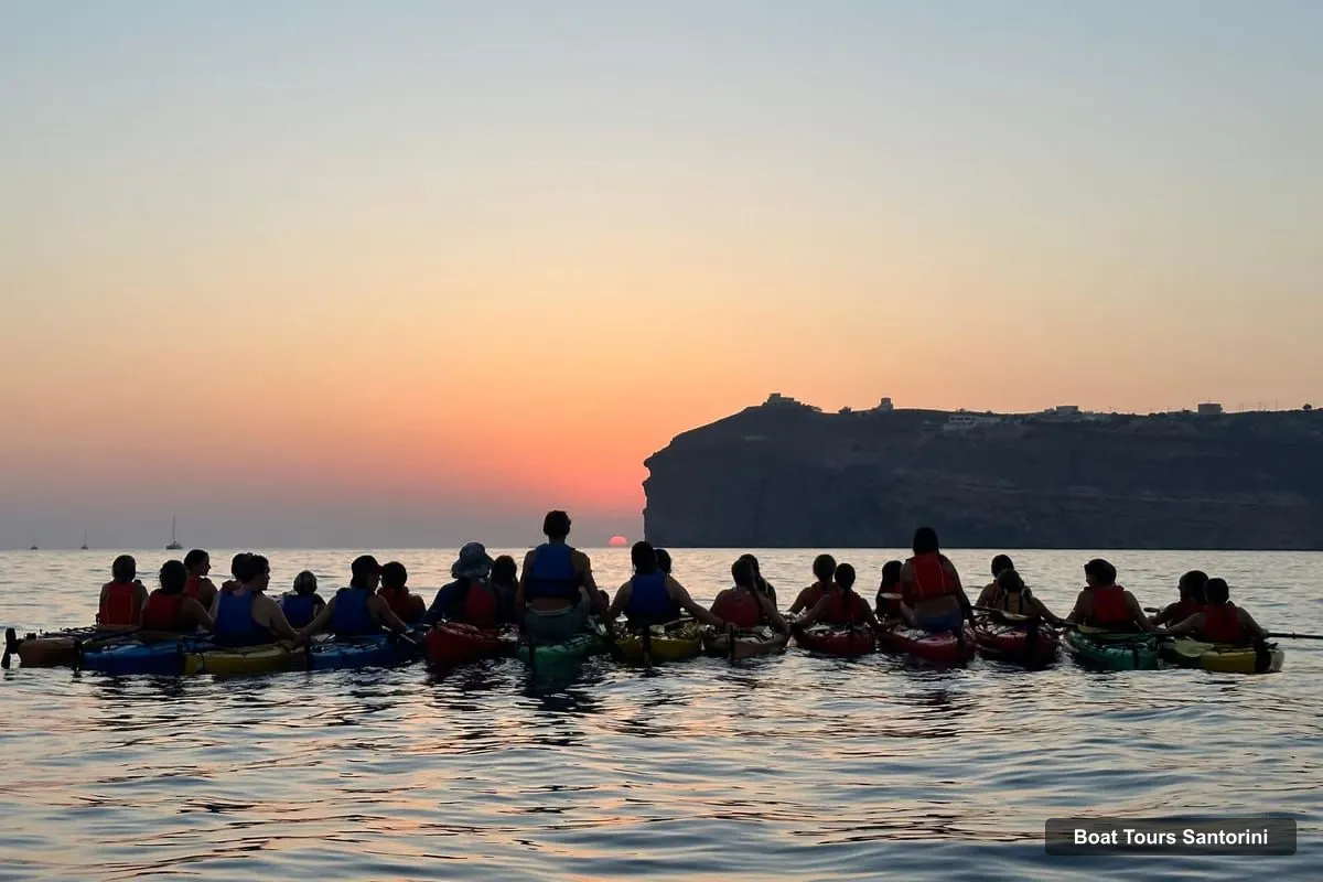 Boat Tours Santorini – Santorini Sea Kayak: Red Beach, Caves, Snorkeling & Picnic (photo 2)