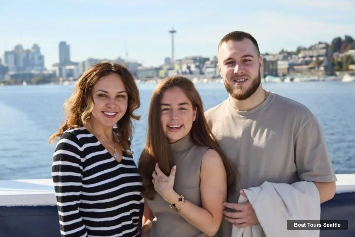 Boat Tours in Seattle – Brunch Cruise (photo 3)