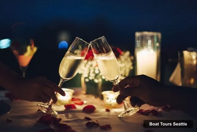 Boat Tours Seattle – Dinner Cruise Experience