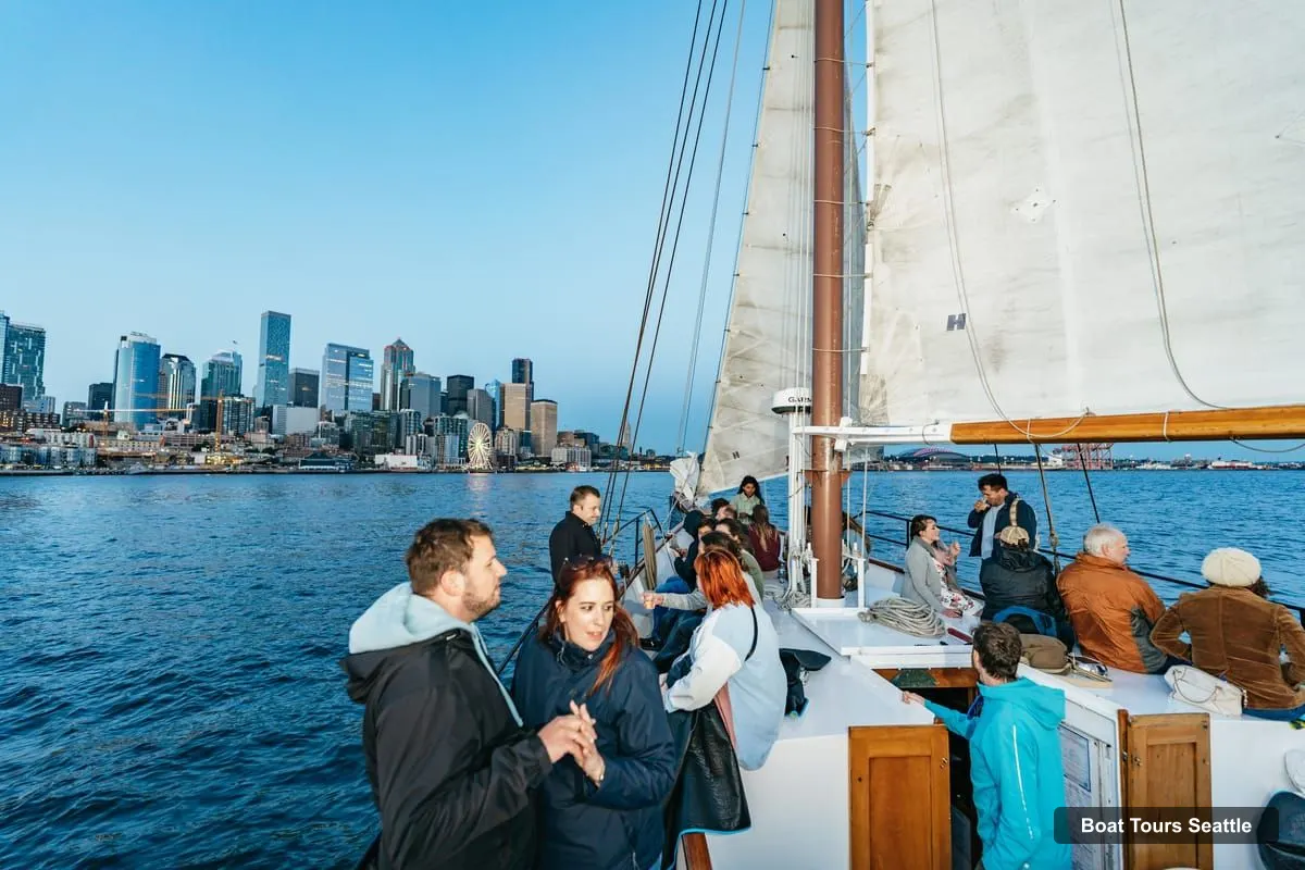 Seattle Boat Cruises – Tall Sailboat Sunset Harbor Cruise (photo 4)