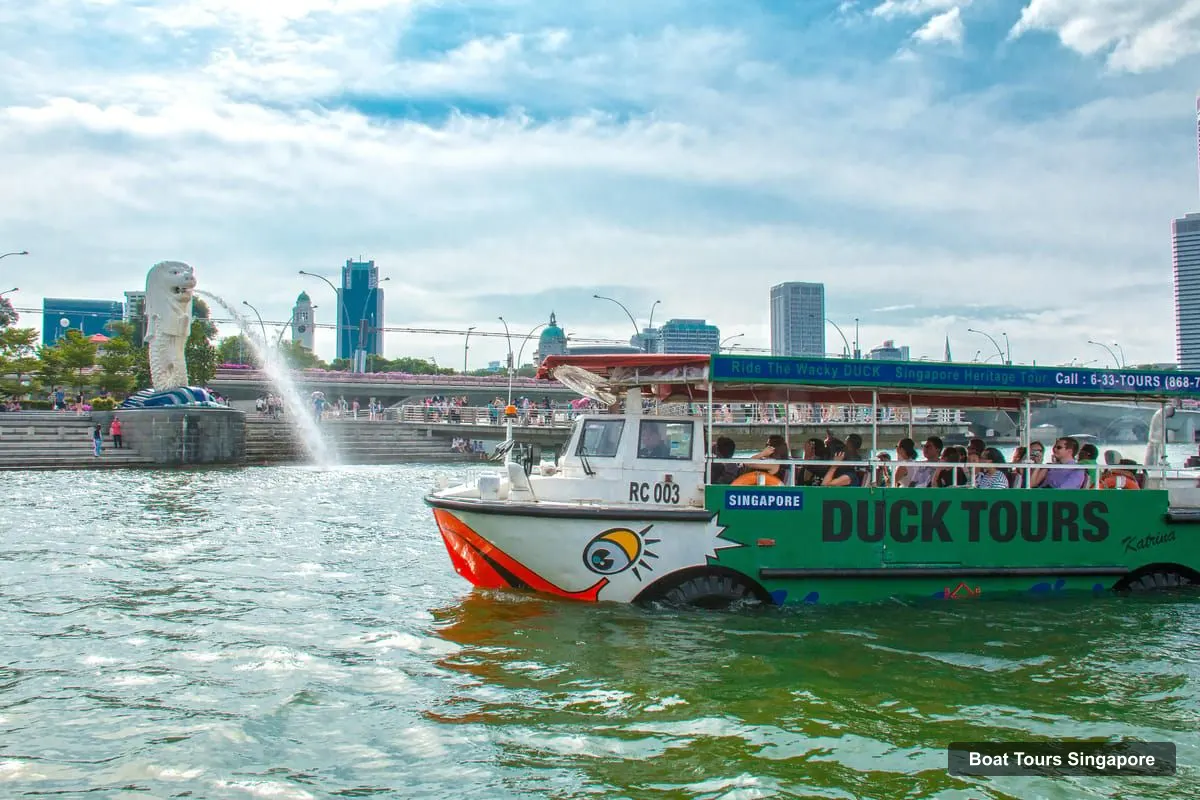 Boat Tours in Singapore – Guided City Tour by Amphibious Duck Boat