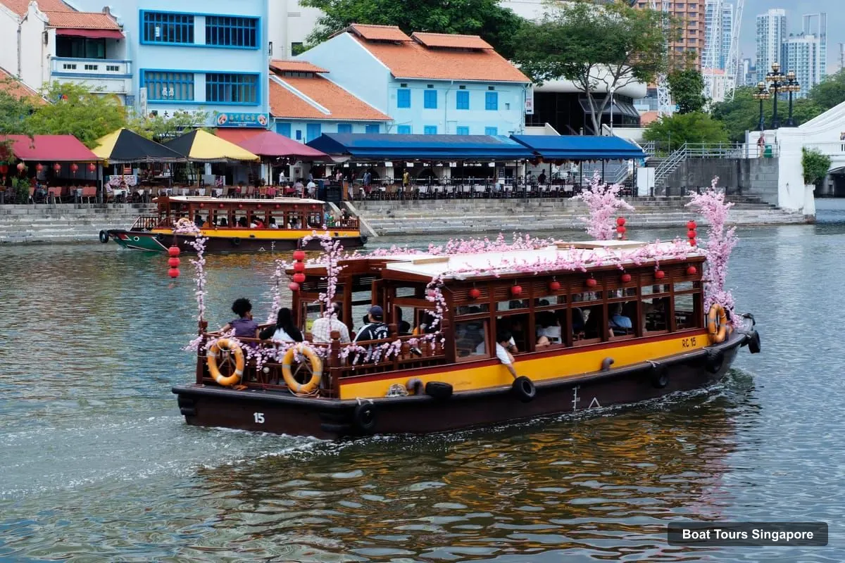 Boat Tours in Singapore – Singapore River Cruise (photo 5)
