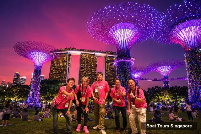 Boat Tours Singapore – Singapore River Cruise, Garden Rhapsody & Spectra by CYT