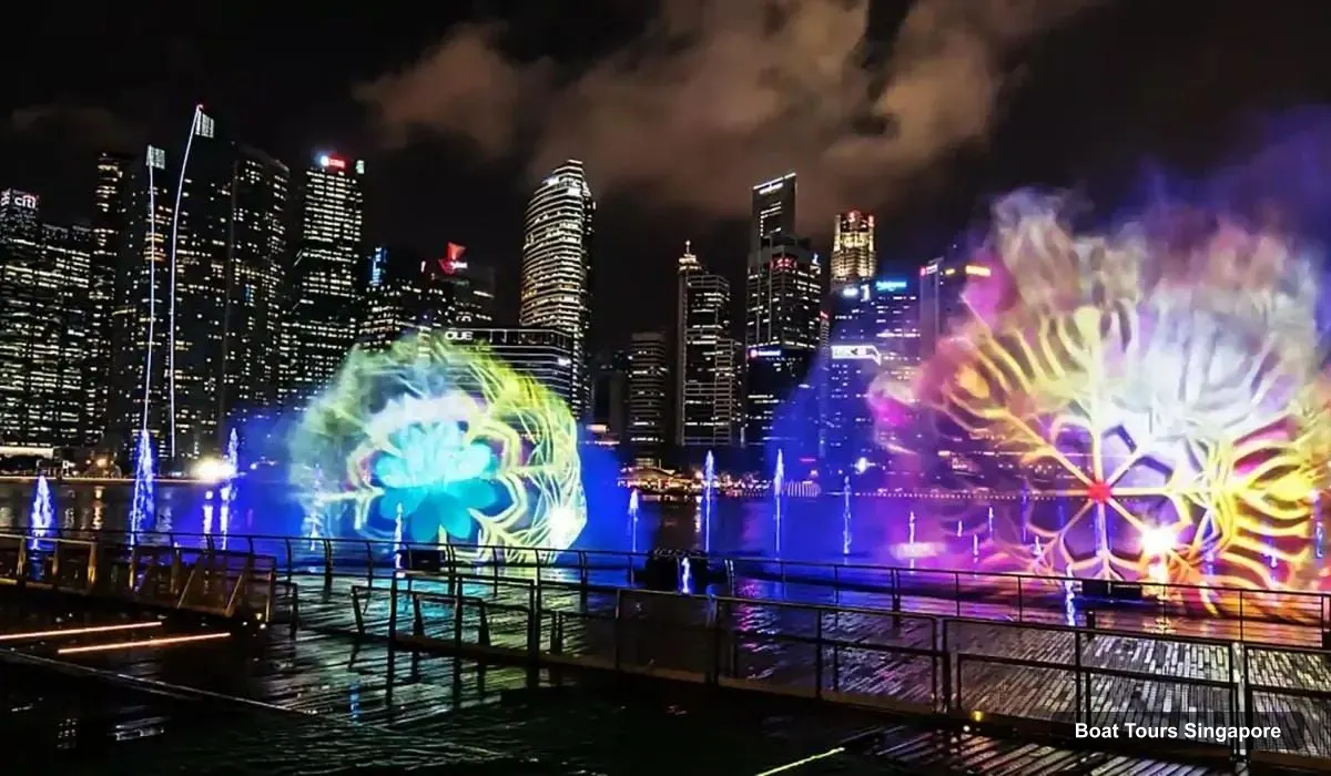Boat Tours Singapore – Singapore River Cruise, Garden Rhapsody & Spectra by CYT (photo 3)