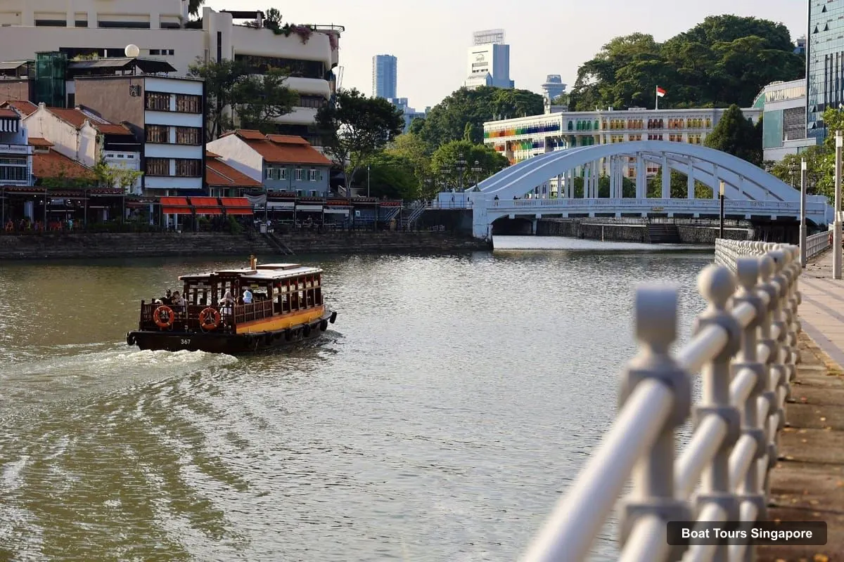Boat Tours Singapore – Singapore River Cruise, Garden Rhapsody & Spectra by CYT (photo 5)