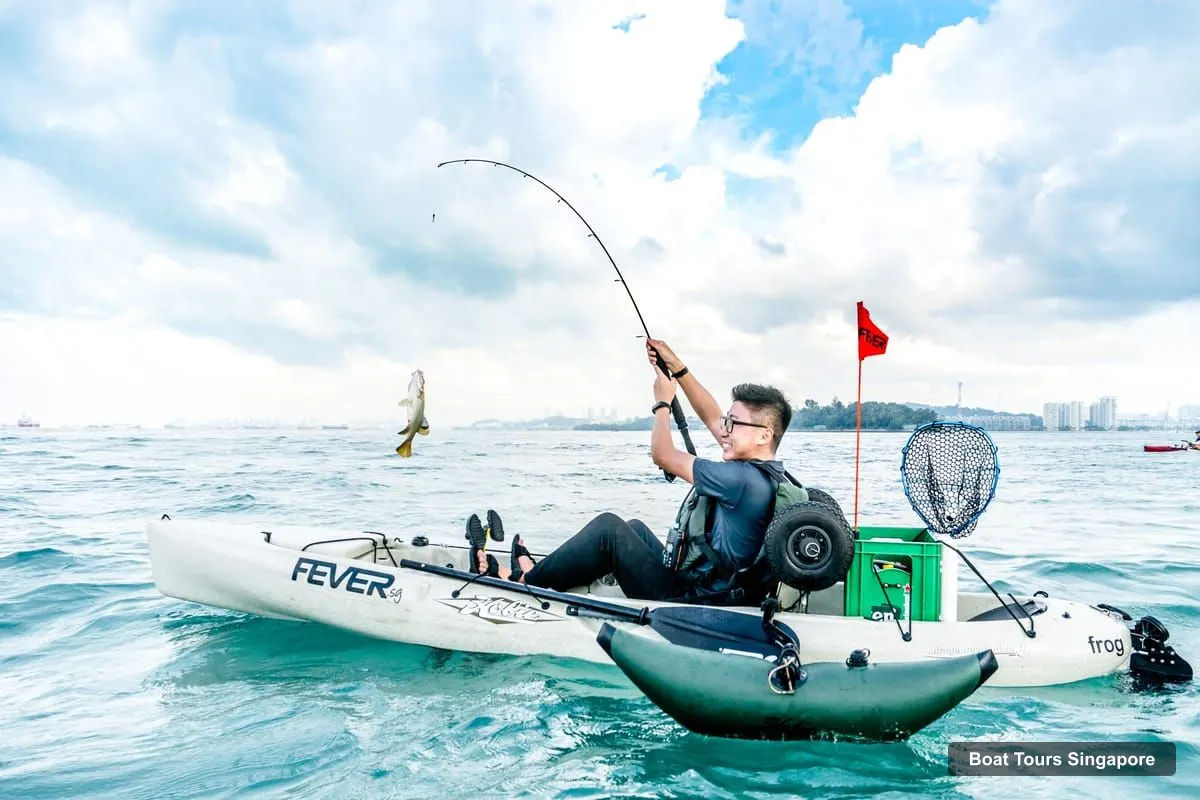 Singapore Boat Cruises – 4-Hour Kayak Fishing Tour to Hidden Spots (photo 2)