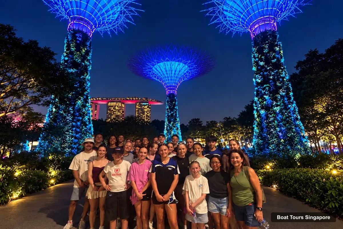 Singapore Boat Cruises – Singapore Night River Cruise with Garden Rhapsody & Spectra