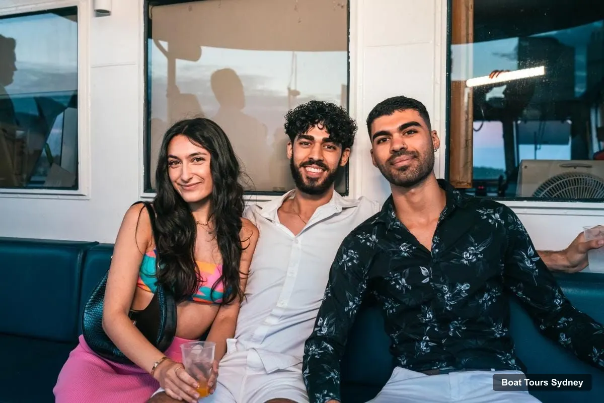 Boat Tours Sydney – Sydney Harbour Diwali Party Cruise (photo 5)
