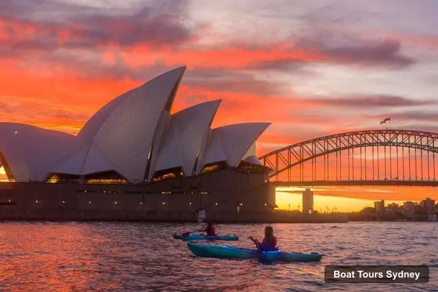 Boat Tours Sydney – Harbour Sunrise Kayak Tour from Rushcutters Bay