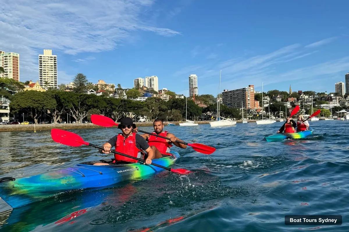 Boat Tours Sydney – Harbour Sunrise Kayak Tour from Rushcutters Bay (photo 3)